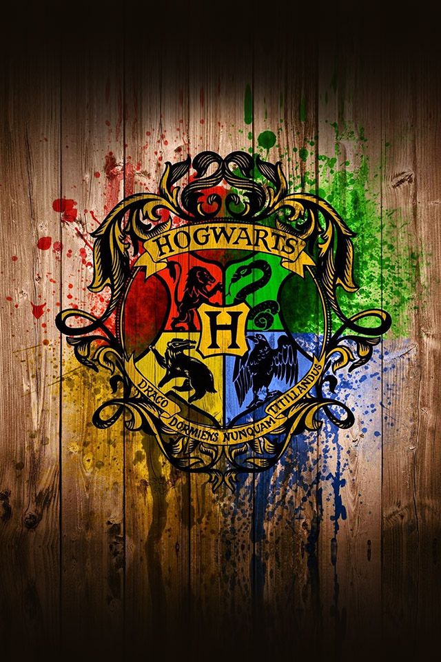 Hogwarts Crest